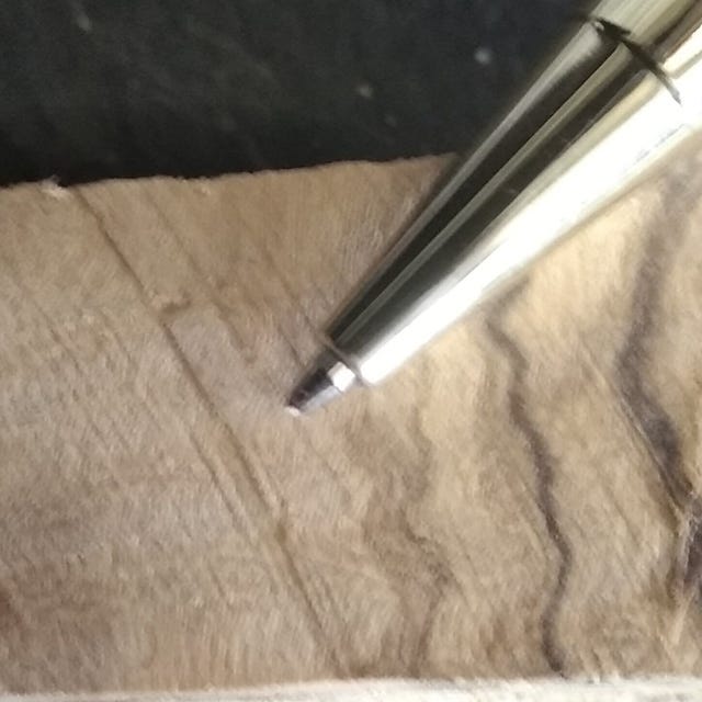 stylos billes en bois tourné