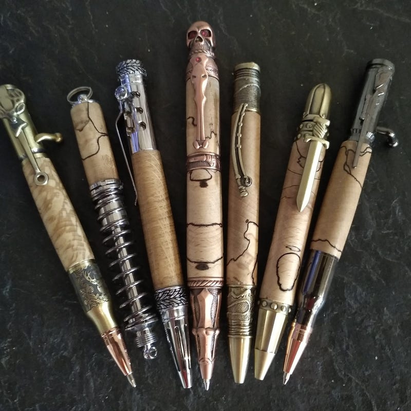 stylos à thèmes